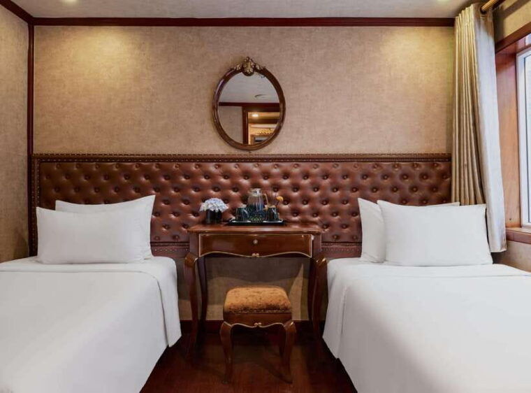 from-ninh-binh-bai-tu-long-bay-2-3-days-garden-bay-cruise