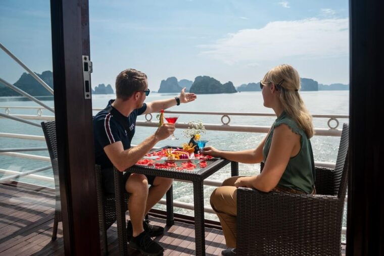 from-ninh-binh-bai-tu-long-bay-swan-cruise-2-3-days-trip