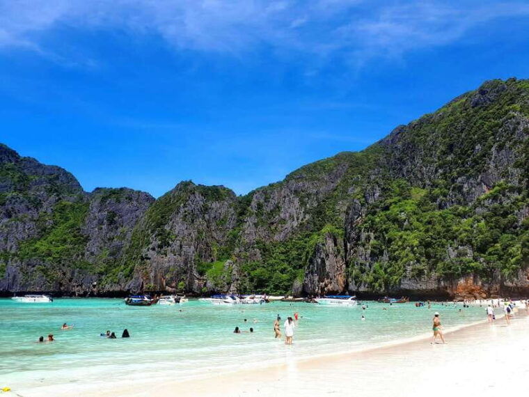 from-phi-phi-maya-bay-halfday-longtail-boat-with-snorkeling