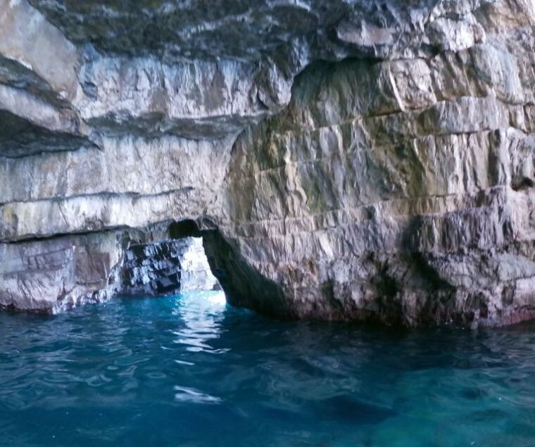 from-positano-praiano-2h-amalfi-coast-speedboat-tour
