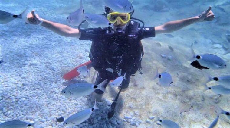 from-side-scuba-diving-explore-the-depths