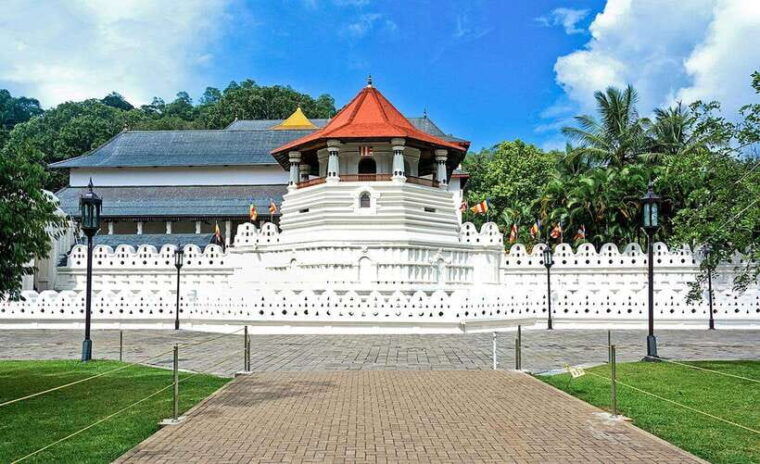 from-sigiriya-6-day-sri-lanka-tour-with-yala-safari