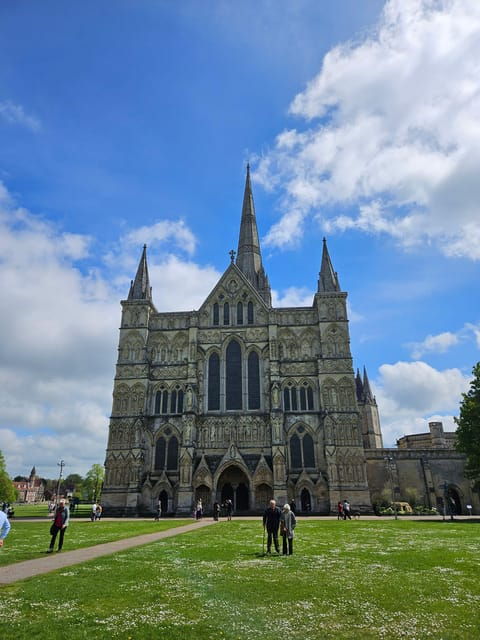 from-southampton-private-stonehenge-and-salisbury-tour