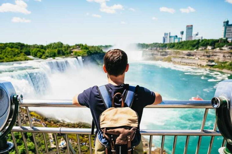 from-toronto-customizable-guided-day-trip-to-niagara-falls
