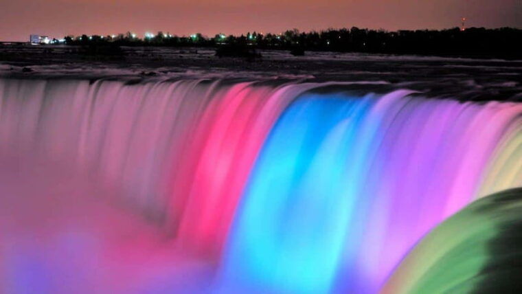 from-toronto-niagara-falls-tour-with-journey-dinner-2