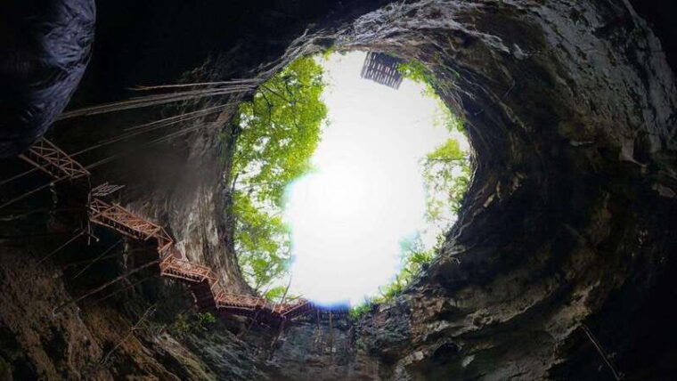from-valladolid-chichen-itza-and-2-cenotes-collective