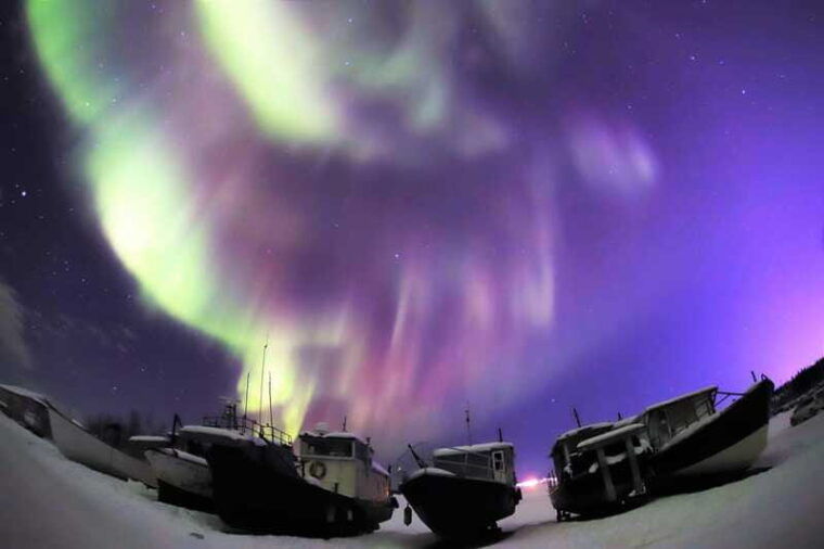 from-yellowknife-northern-lights-bus-tour-with-photos
