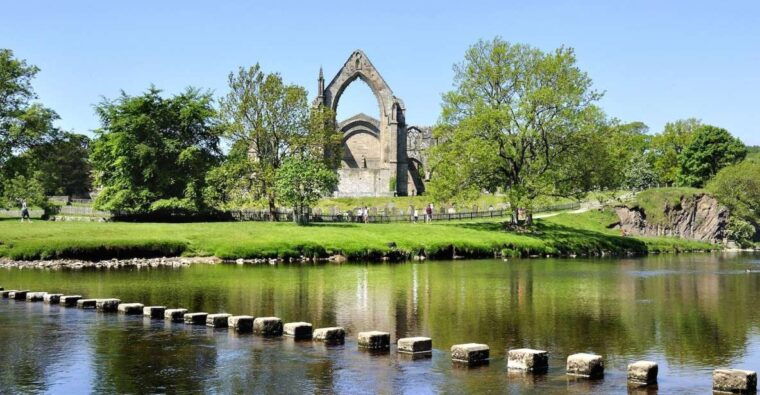 from-york-herriot-and-yorkshire-dales-day-trip