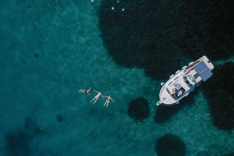 from-zadar-private-boat-tour-to-croatian-islands