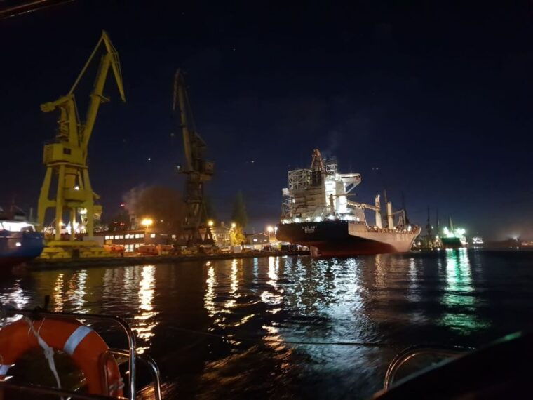 gdansk-scenic-evening-yacht-cruise-with-welcome-drink
