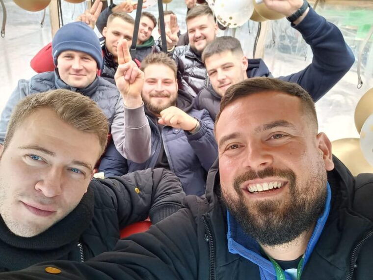 gdansk-top-partybus-by-night-in-buggybus-alcohol-included