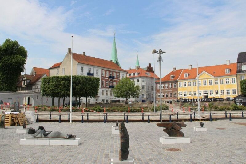 gems-of-helsingor-private-walking-tour-for-couples
