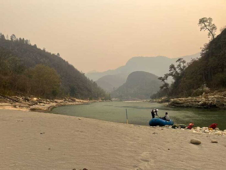 gorkha-honey-hunting-experience-in-larpak