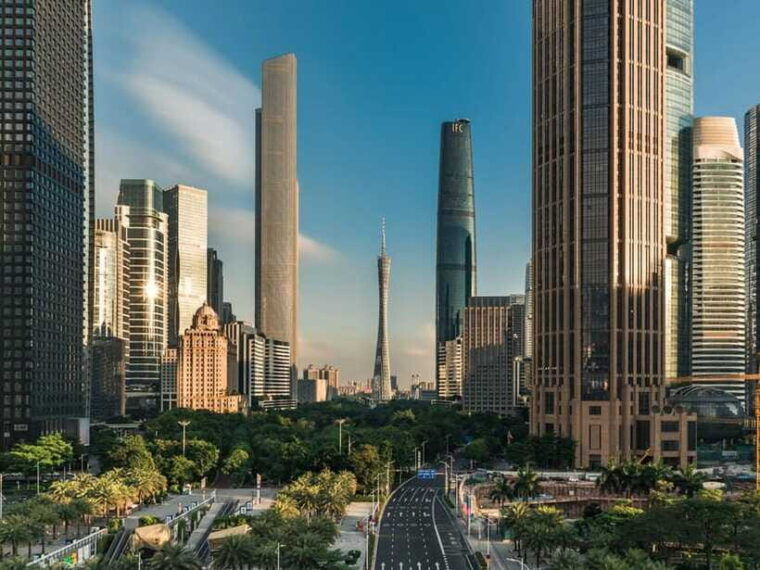 guangzhou-pearl-river-night-cruise-and-city-highlights