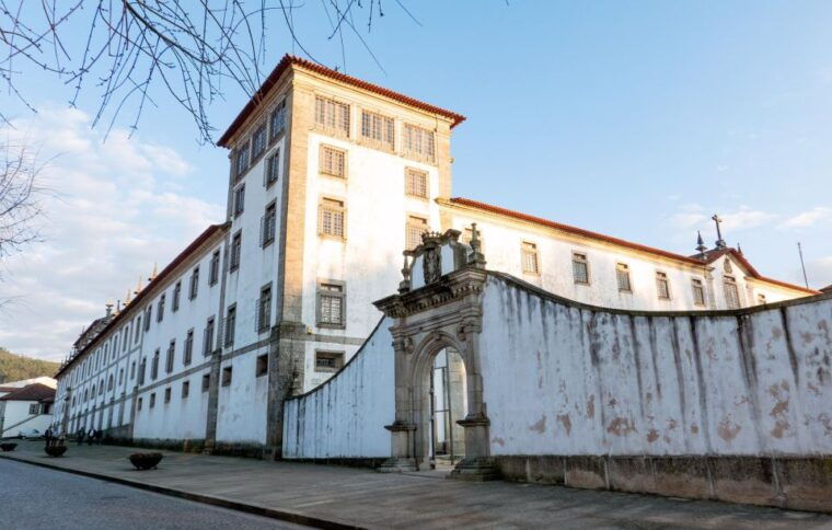 guided-tour-of-the-historic-center-of-vila-de-arouca