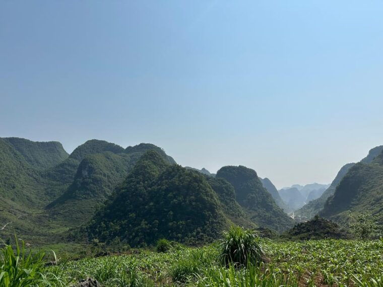 ha-giang-3-day-loop-tour-with-hmong-brothers