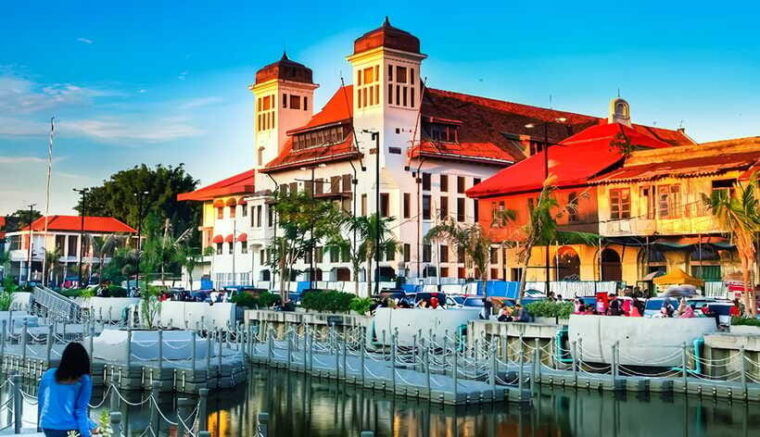 half-day-tour-around-jakarta-guide-speak-chinese