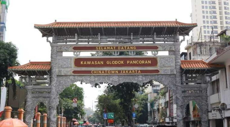 half-day-tour-around-jakarta-guide-speak-japanese