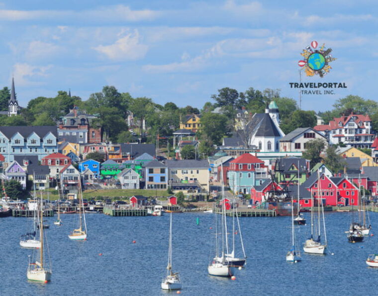 halifax-guided-tour-to-peggys-cove-lunenburg