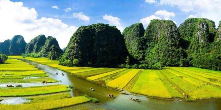 halong-bay-and-ninh-binh-2-day-cultural-tour