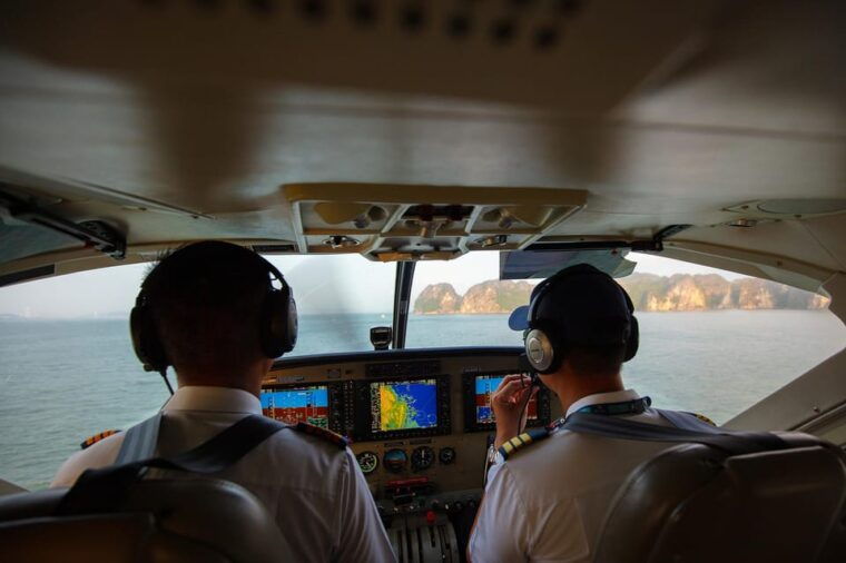 halong-bay-seaplane-a-birds-eye-view-experience-from-sky