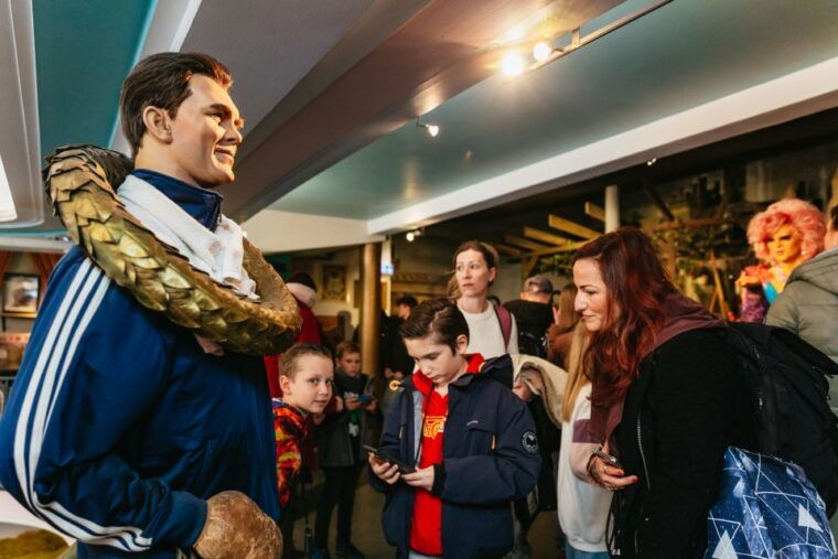 hamburg-ticket-to-the-panoptikum-waxworks