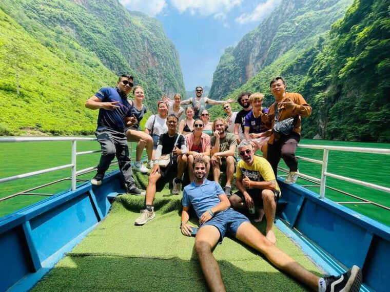 hanoi-4-days-ha-giang-motorbike-with-easy-rider-self-driver