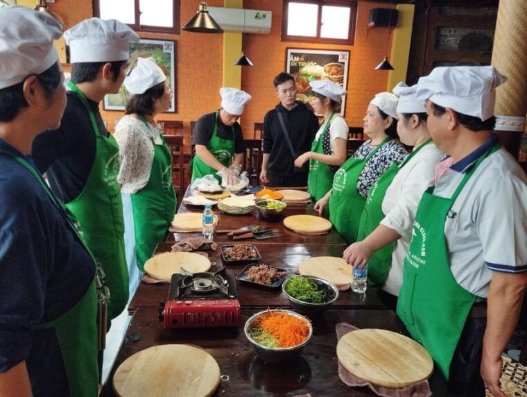 hanoi-authentic-cooking-class-and-local-market-with-chef
