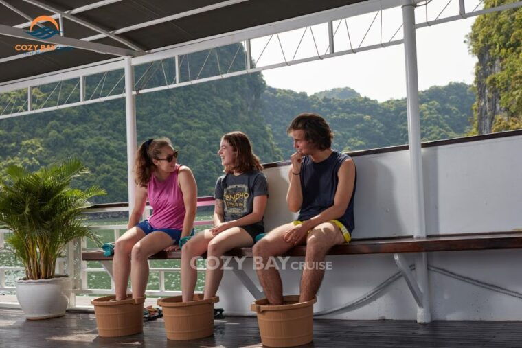 hanoi-cozy-halong-bay-overnight-cruise-with-meals