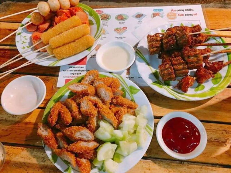 hanoi-guided-street-food-tour-with-tastings