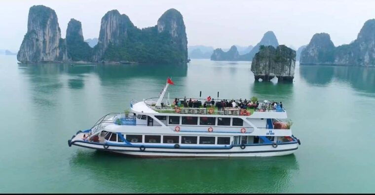 hanoi-halong-excursion-5-star-luxury-cruise-with-buffet
