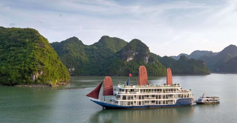 hanoi-ninh-binh-ha-long-lan-ha-bay-3-day-luxury-cruise