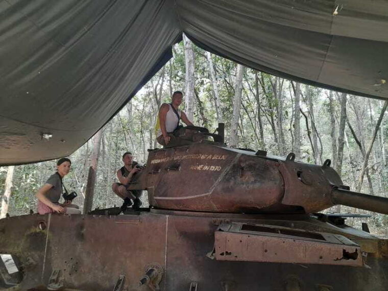 hcm-cu-chi-tunnels-gun-range-mekong-delta-full-day-tour