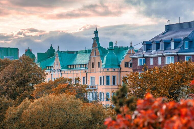 helsinki-private-architecture-tour-with-a-local-expert