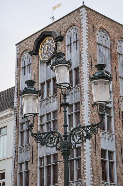 historical-walk-in-bruges-with-local-guide-praline-included
