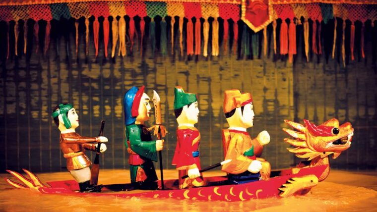 ho-chi-minh-city-water-puppet-show-and-dinner-cruise