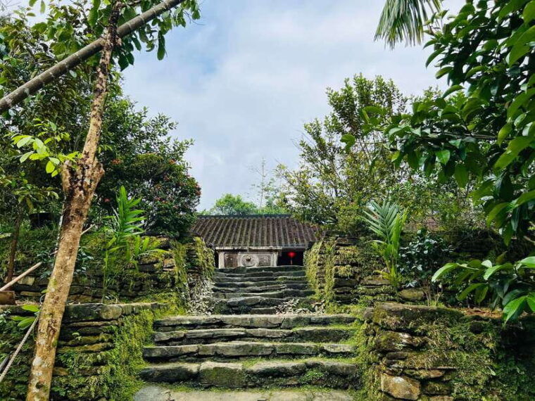 hoi-an-loc-yen-ancient-village-and-o-o-waterfall-adventure