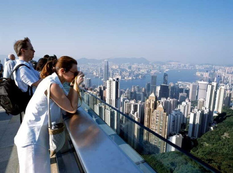 hong-kong-island-orientation-with-peak-tram-ride