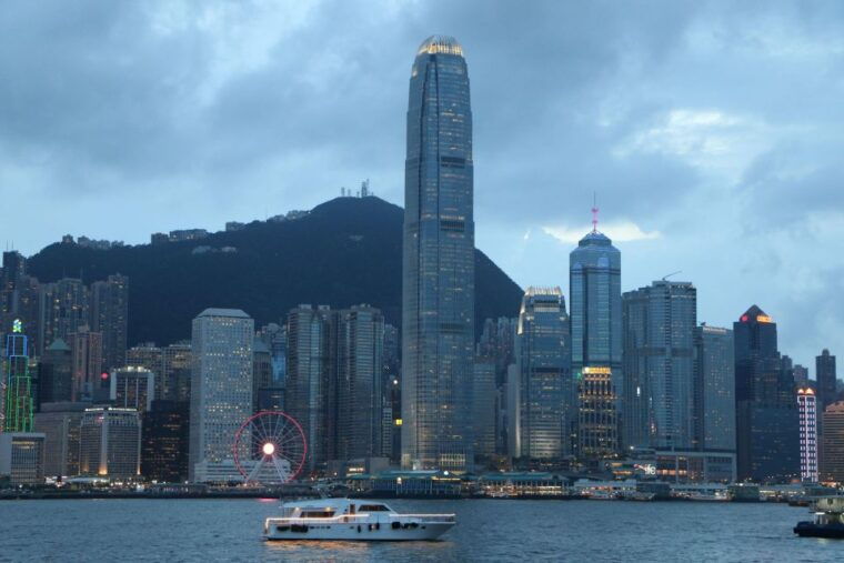 hong-kong-private-tour-with-a-local-guide