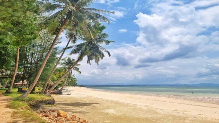 hua-hin-koh-talu-snorkeling-with-lunch-private-4-pax-up