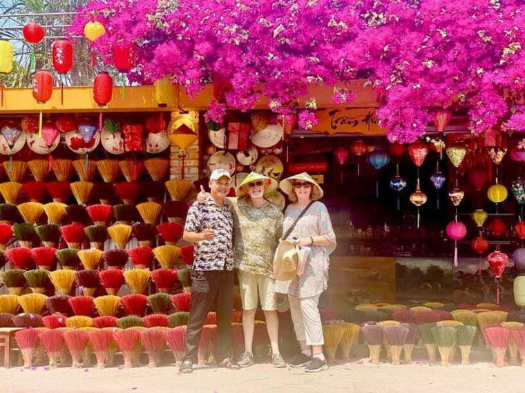 hue-city-tour-half-day-by-private-car-dragon-boat