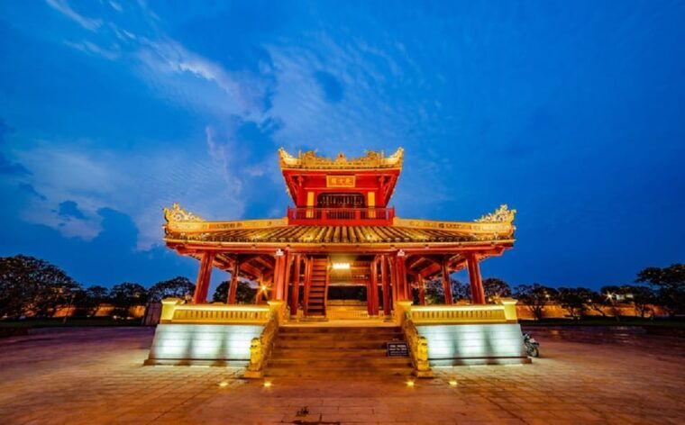 hue-private-day-tour-shore-excursion-from-tien-sa-port