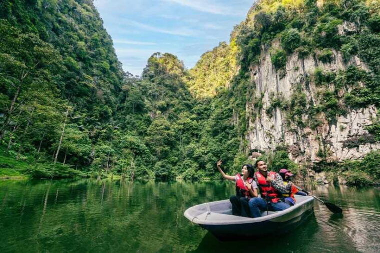 ipoh-city-tour-with-kellies-castle-private