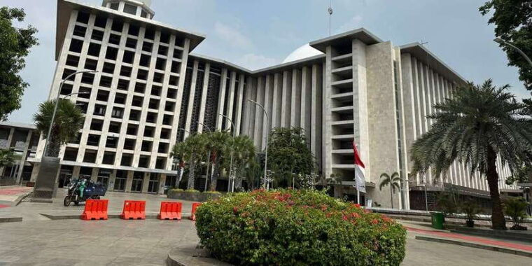 jakarta-luxury-tours-your-best-friend-in-travelling