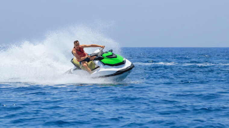 jetski-with-crystal-kayak-ufo-ride-and-paddle-board
