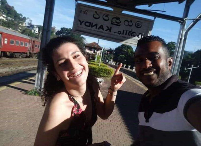 kandy-ambuluwawa-heights-tuk-tuk-tour-with-guide