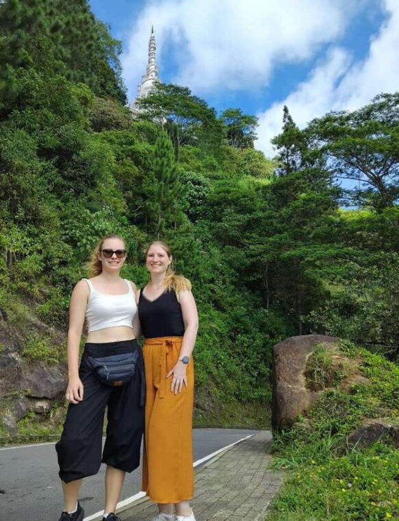 kandy-city-tour-by-tuk-tuk-with-all-entrance-tickets