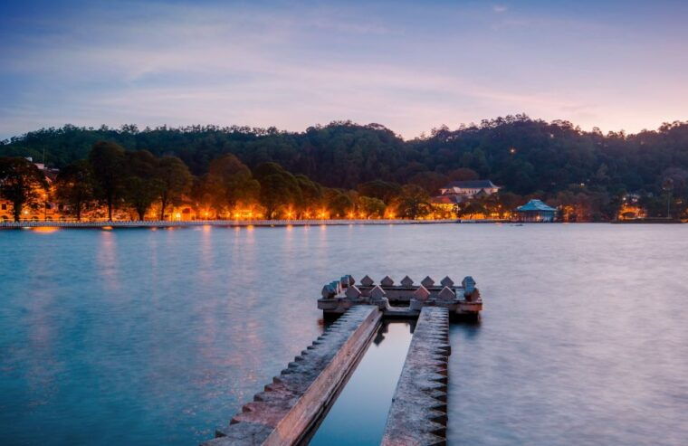kandy-temples-gardens-cultural-show-city-highlights-tour
