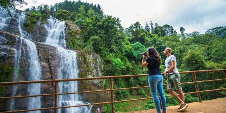 kandy-to-nuwaraeliya-day-tour-by-tuk-tuk