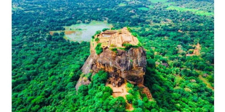 kandy-to-sigiriya-day-tours-tuk-tuk-by-local